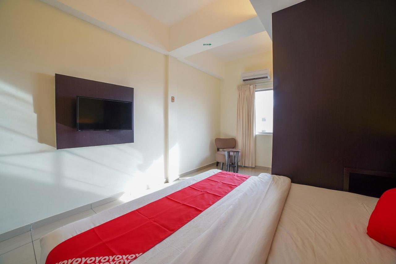 Oyo 89531 Villa Hotel Segamat Dış mekan fotoğraf